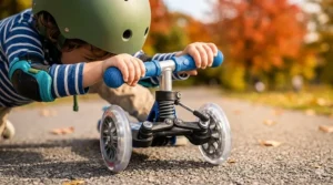 Illustration of a stable 3 wheel scooter for a 3 year old showing the lean-to-steer mechanism for balance.